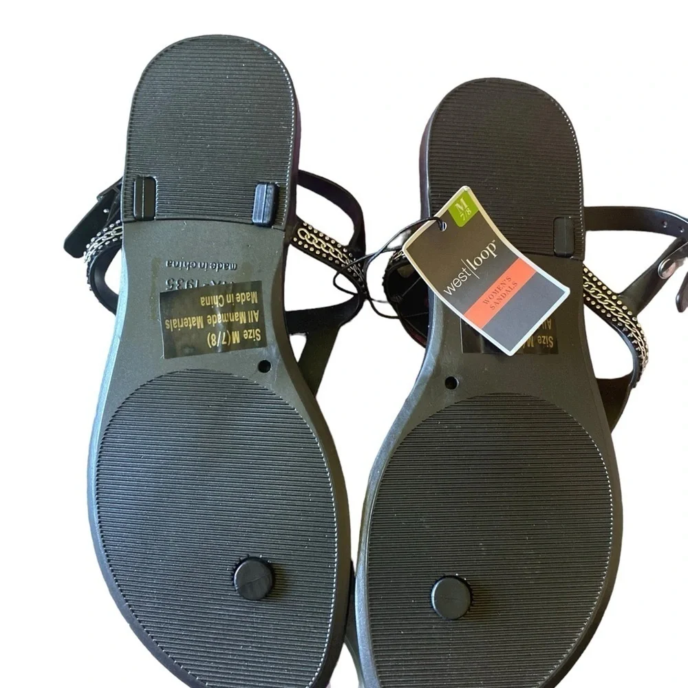 Women’s plastic pool beach sandal size Medium 7/8 new With Tag